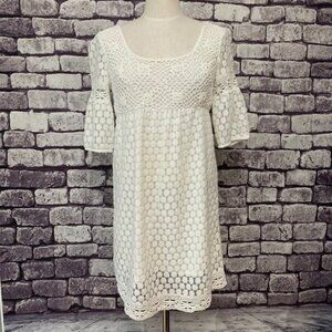 Solitaire White Lace Dress Size Medium